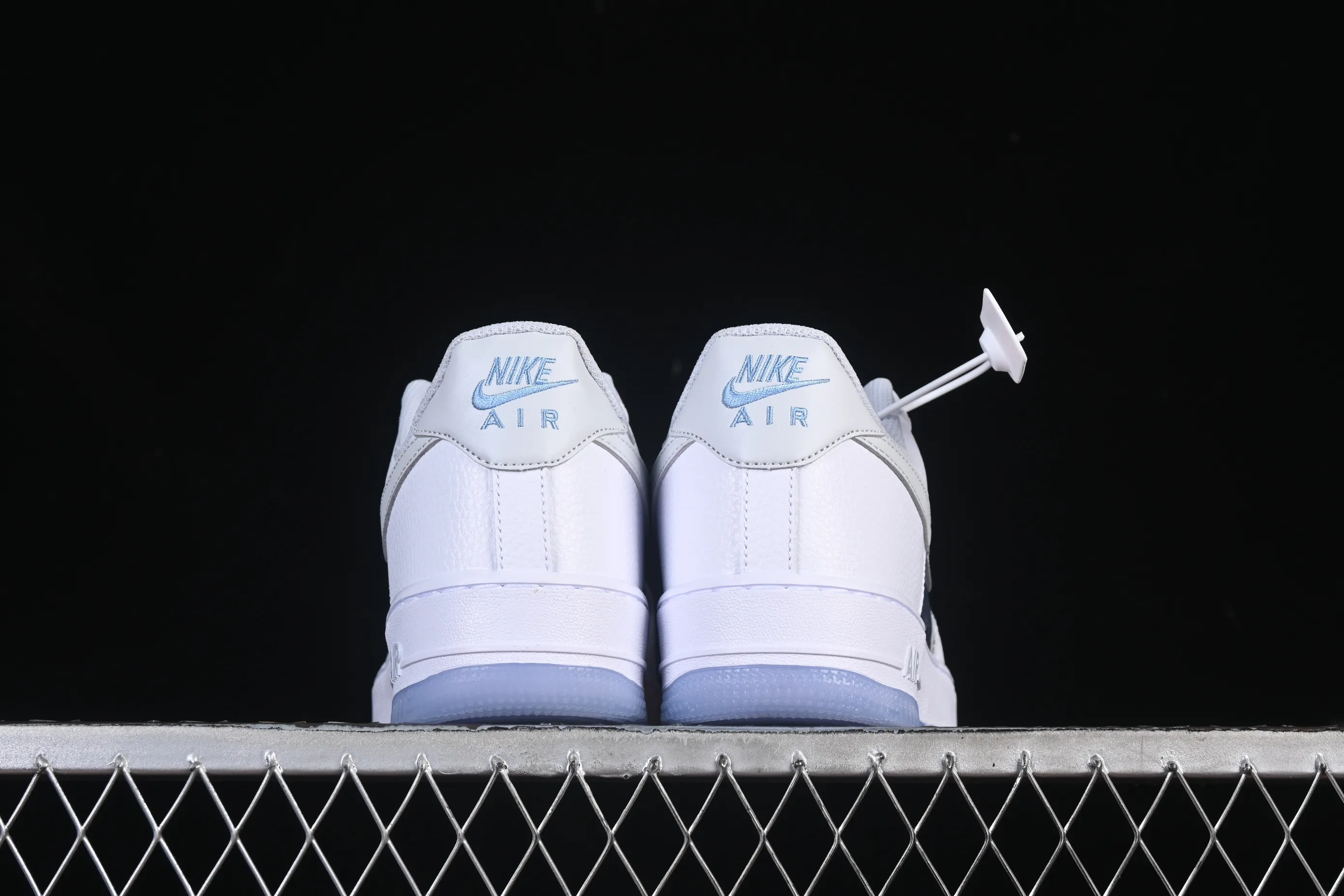 All categories Nk Air Force 1 Air Force series Nk Air Force 1 Low Air Force low-top Nike Air Force 1'07 Low Air Force 1 low-top casual sneakers IB5724-100